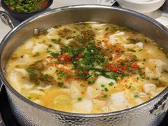 -德林酸菜鱼火锅(南丹店)