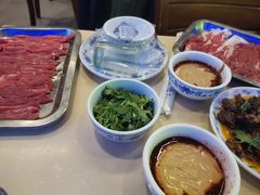 -月圆火锅(宁海东路二店)