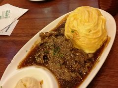 日本照烧肥牛蛋包饭-玛格萝妮比萨屋(四平店)