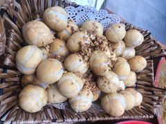 -先启半步颠小酒馆(虹桥龙湖天街店)
