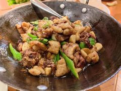 -巢爷老味(东方红店)