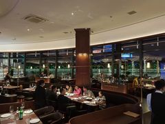 -MONICH牛排融合餐厅(和义大道购物中心店)