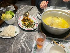 -禄婶鸡煲·打边炉