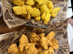 -BHC炸鸡(明洞总店)