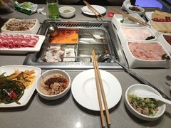 -海底捞火锅(关山保利店)