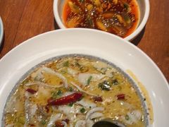 -鱼亨小鲜酸菜鱼(大信店)