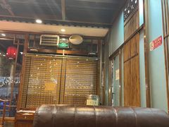 -亿诣蝎府炸酱面羊蝎子火锅(酷车小镇店)