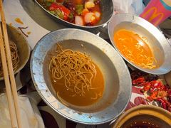 -巴厘龙虾·榜首油焖大虾(音乐学院·沿江酒馆店)