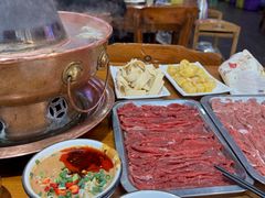 -老北京热气涮羊肉·小龙虾·烤鱼(呼玛路店)