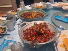 -海派美食·家宴海鲜青岛菜·石锅鲽鱼头(东方城店)