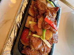 惹味子姜双葱牛仔骨-五号茶居·新派粤菜·岭南五号酒店(沿江中路店)