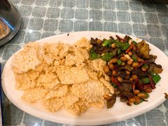 -小厨子私房菜·云南美食店