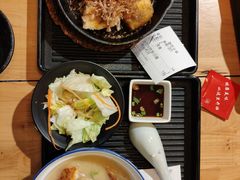 汤饺加铁板豆腐-雷门拉面·现熬骨汤(凯德来福士店)