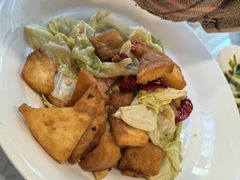 -汗腾格里·风味餐厅(新疆驻京办店)