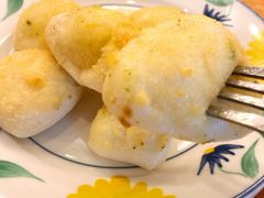 蒜香烤饼-萨莉亚意式餐厅(永旺购物中心店)