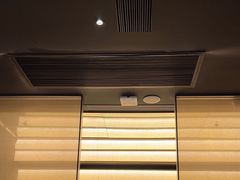 -钱小奴海鲜自助黑金店(杭州滨江龙湖店)