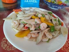-明月食府(二区干二路店)