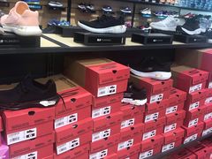 -斯凯奇(八达岭奥特莱斯店)