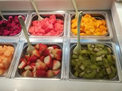 -三佰瑞冻酸奶(凯德MALL店)