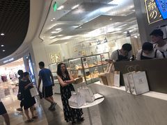 -奈雪的茶(市百一店)