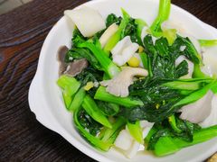 -兴记菜馆