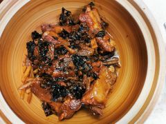 梅菜焖排骨-那家小馆•北京菜•烤鸭(香山店)