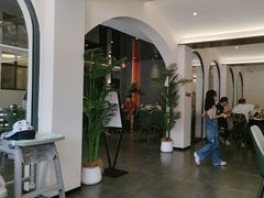 -何适山庄 ·可团建(水长城P2停车场店)