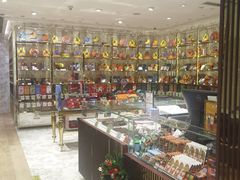 -VENCHI 闻绮(北京国贸商城店)