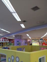 -孩子王(铁西万达店)