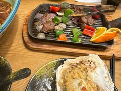 -海派美食·家宴海鲜青岛菜·石锅鲽鱼头(东方城店)