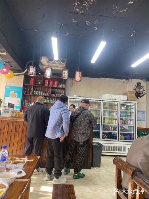 食里香自助快餐(香槟小镇店)图片