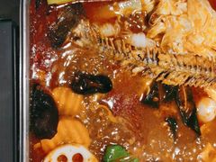 -三江源活鱼现烤(维多利摩尔城店)