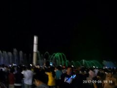 -东港音乐喷泉广场