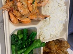 -盒马鲜生(丁香国际店)