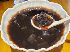 -邻家小馆(银都店)