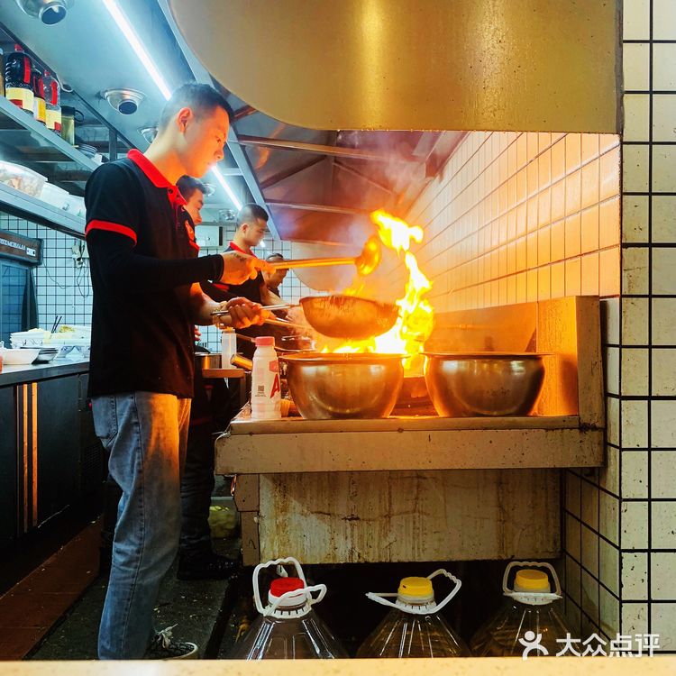 长沙探店|传统湖南浏阳菜馆一笨罗卜。
