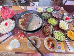-赵美丽·重庆社区火锅·直营店(火车东站·中豪国际店)