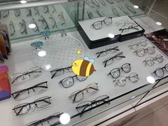 -发茂眼镜·蔡司依视路镜片(镇坪路店)