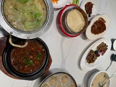 -梅利汴京烤鸭•开封豫菜地标店(东司门店)