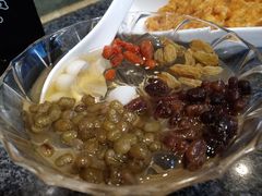 -黑白电视长沙小吃(美林M·LIVE天地东座店)