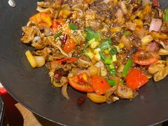 -富正毅三下锅·湘西韵味(天门山索道店)