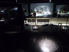-穹六人间 people 6(岳阳路店)