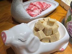 -娜仁图雅蒙古美食村(33小镇店)