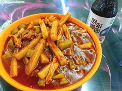 微辣鸡炒年糕-啊臻味道米粉(六道口店)