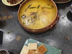 -三锅莊·牦牛肉火锅·香格里拉特色藏餐宴请餐厅(菱角塘路店)