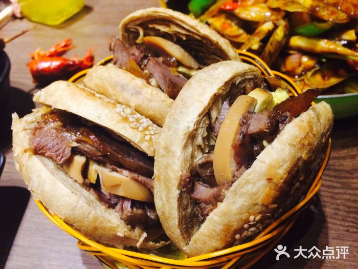 这由她味道工厂(辰远路店)牛肉烧饼图片