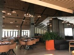 -WOLFGANG PUCK KITCHEN & BAR(迪士尼小镇店)