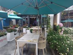 -春天里餐厅·云南创意菜特色美食(束河店)
