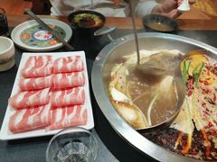 -沸炉重庆老火锅(军事博物馆店)