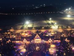 -七彩云南欢乐世界